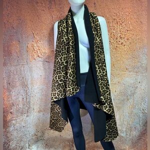 Reversible Black & Leopard Print Women's Poncho/Vest NWOT